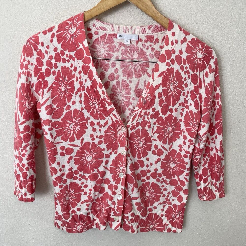 GAP Floral Cardigan Women's S Cropped 3/4 Sleeve Twee Sweater Pink V-Neck